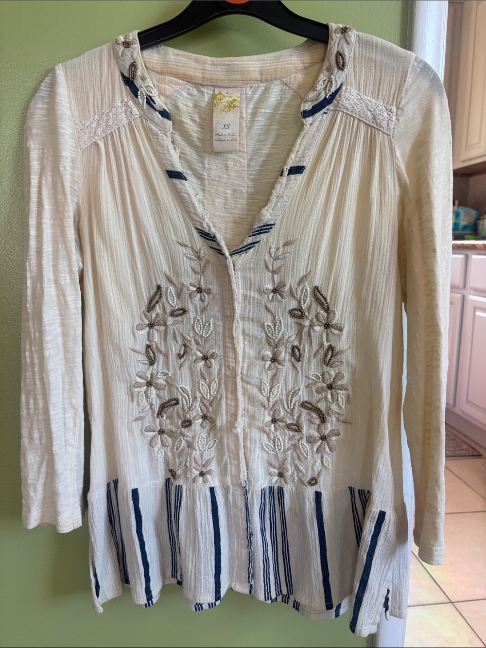Anthropologie Embroidered Cream V-Neck Tunic with Navy Trim - XS